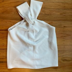 White blouse for sale 💓🙌🏻